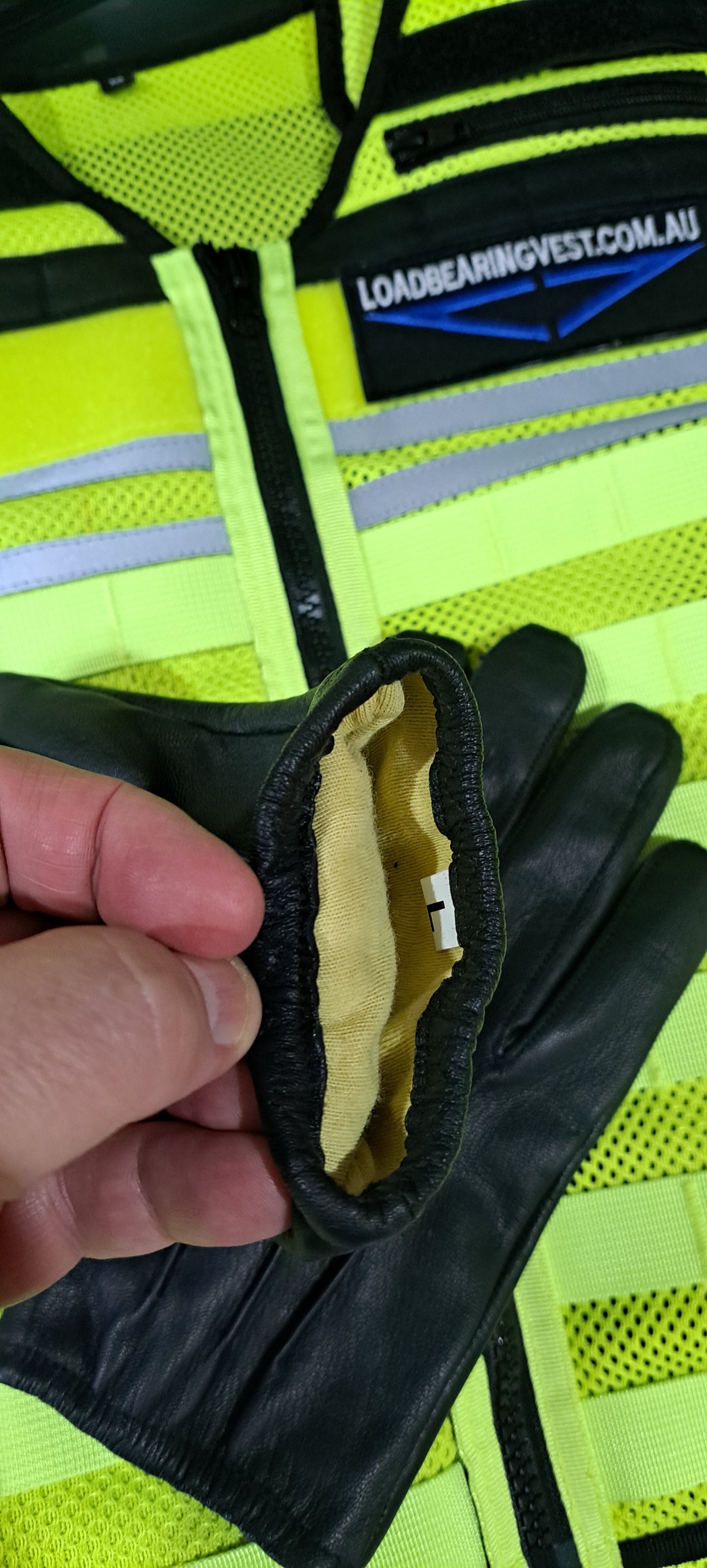 CUT RESISTANT GLOVES CONCEPT SEARCH-TEC