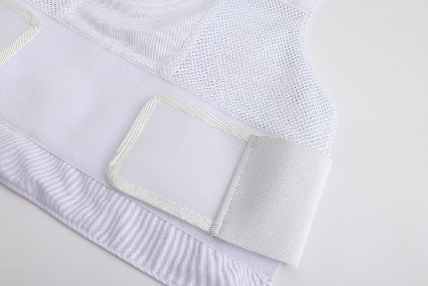 STEALTH COVERT STAB VEST