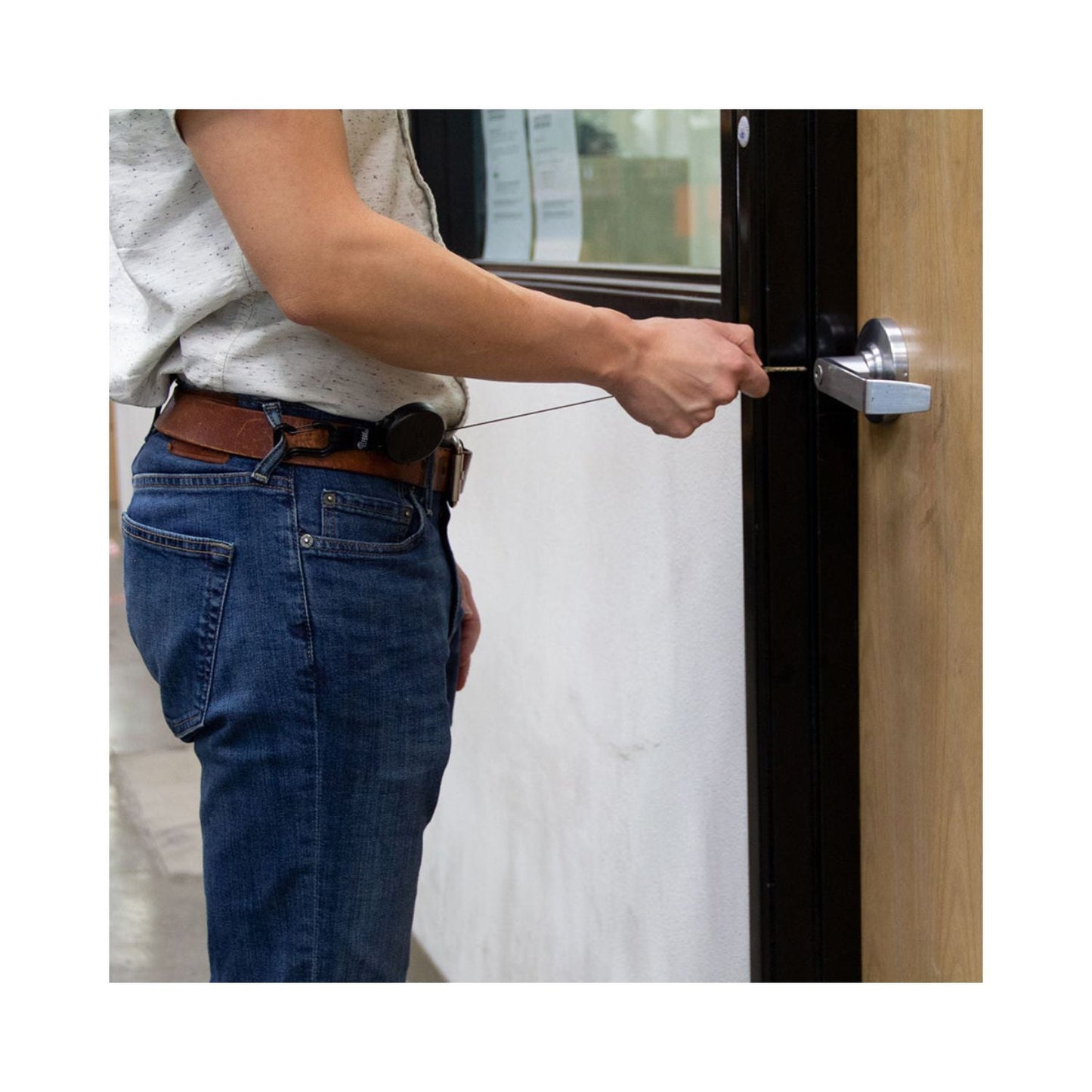 KEY-BAK - SECURIT Retractable Carabiner Key Holder