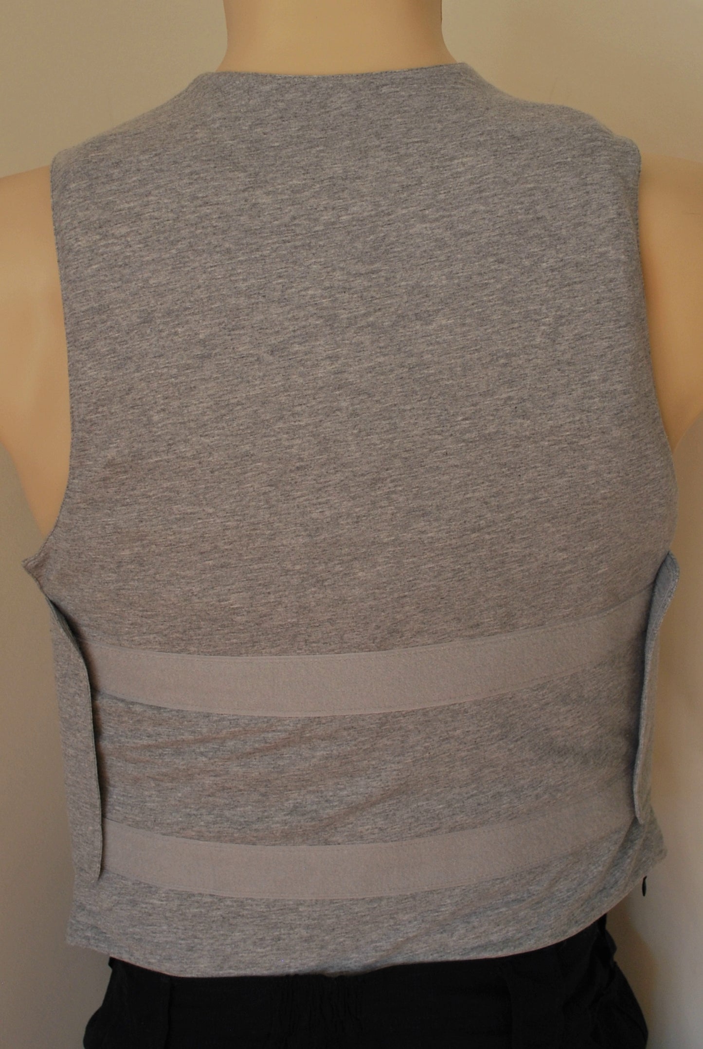 STAND GUARD STAB PROTECTION UNDER VEST